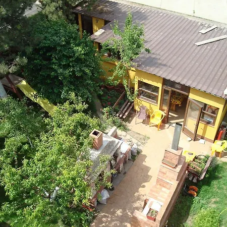 Гостевой дом Pensiunea Casa Soarelui 3*